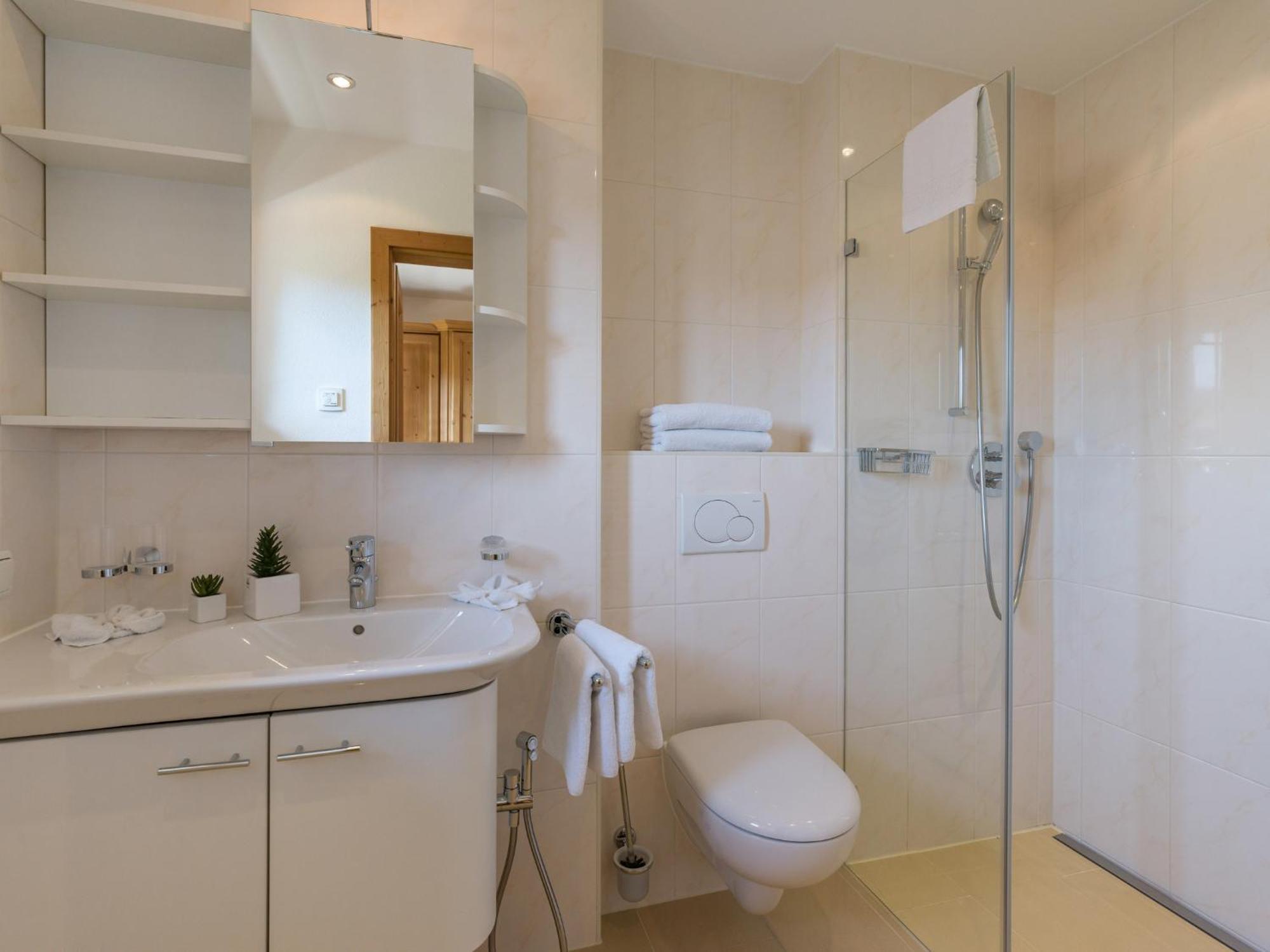 Landhaus Kitzhorn Appartement Hahnenkamm - By Nv-Appartements Kitzbühel Buitenkant foto