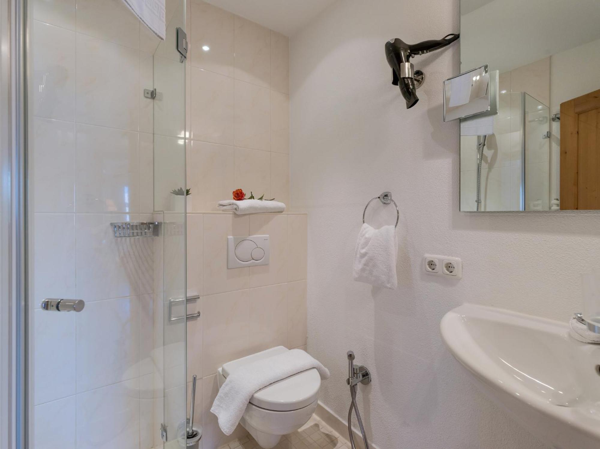 Landhaus Kitzhorn Appartement Hahnenkamm - By Nv-Appartements Kitzbühel Buitenkant foto